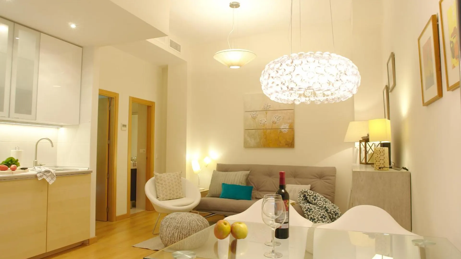 Moderno Y Centrico Apartamento 1 Dormitorio Malaga 0*,  Spain