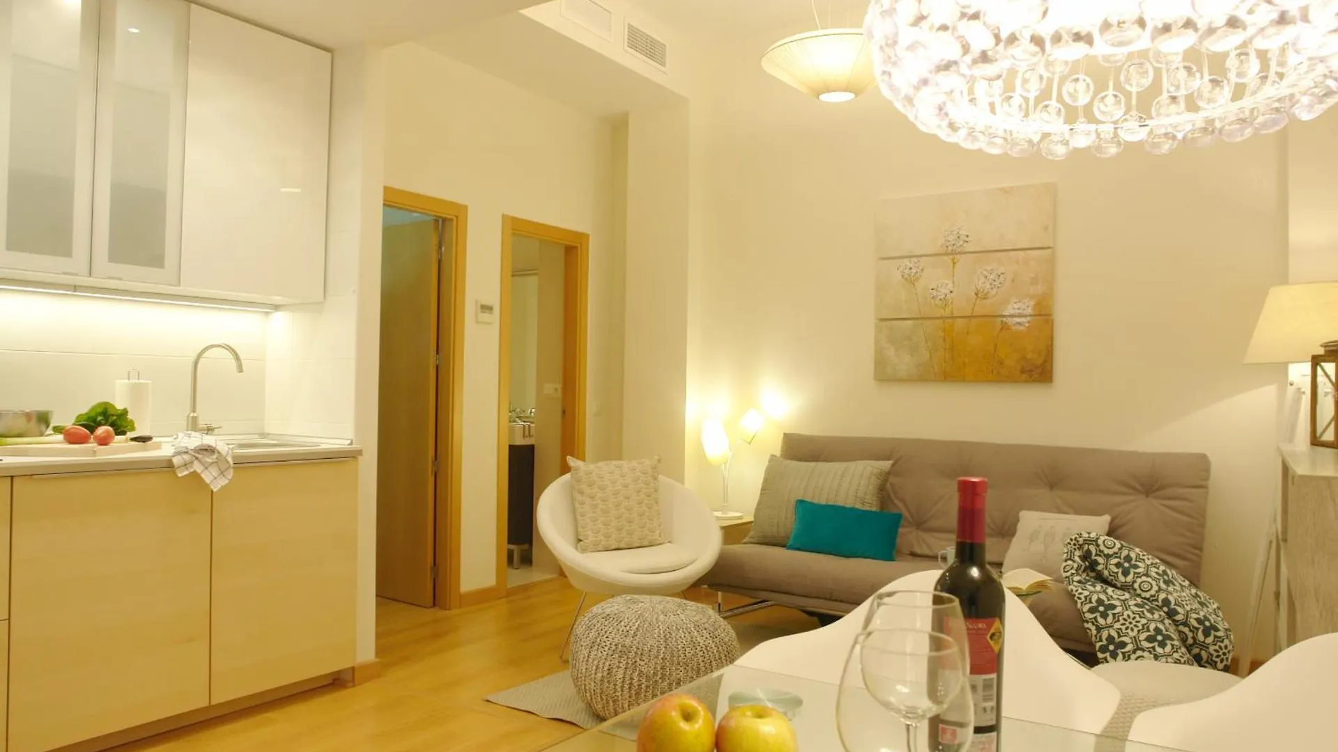 Moderno Y Centrico Apartamento 1 Dormitorio Malaga 0*,